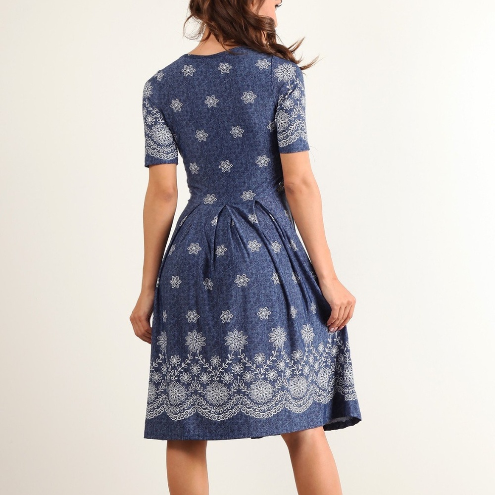 Blue White Floral Dress - Picture 2 of 5
